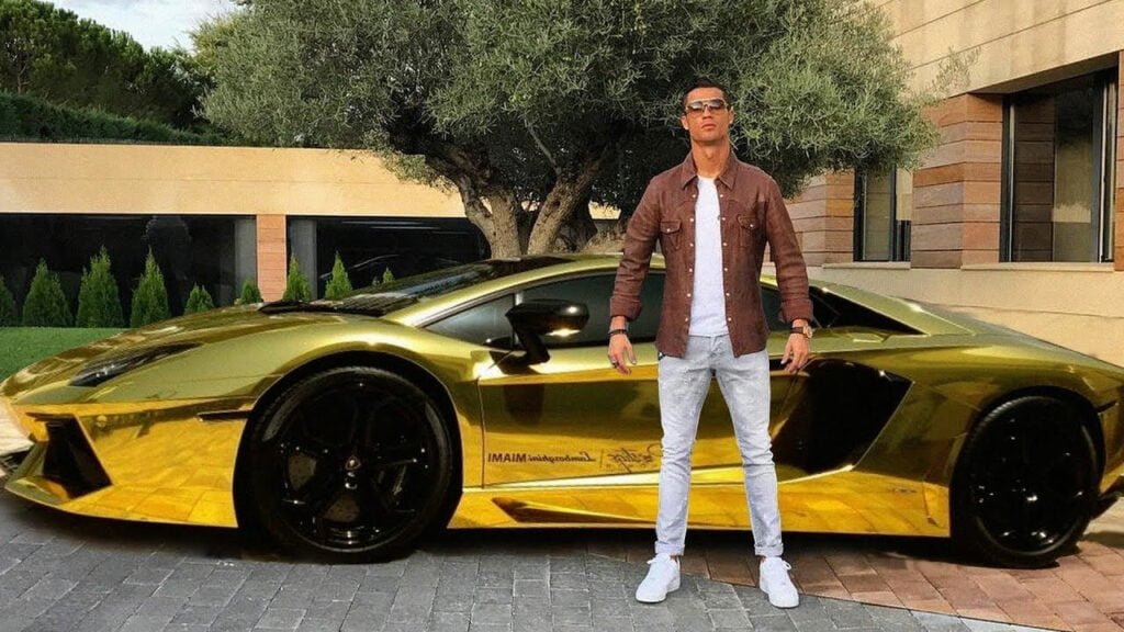 cristiano ronaldo house and cars 2022