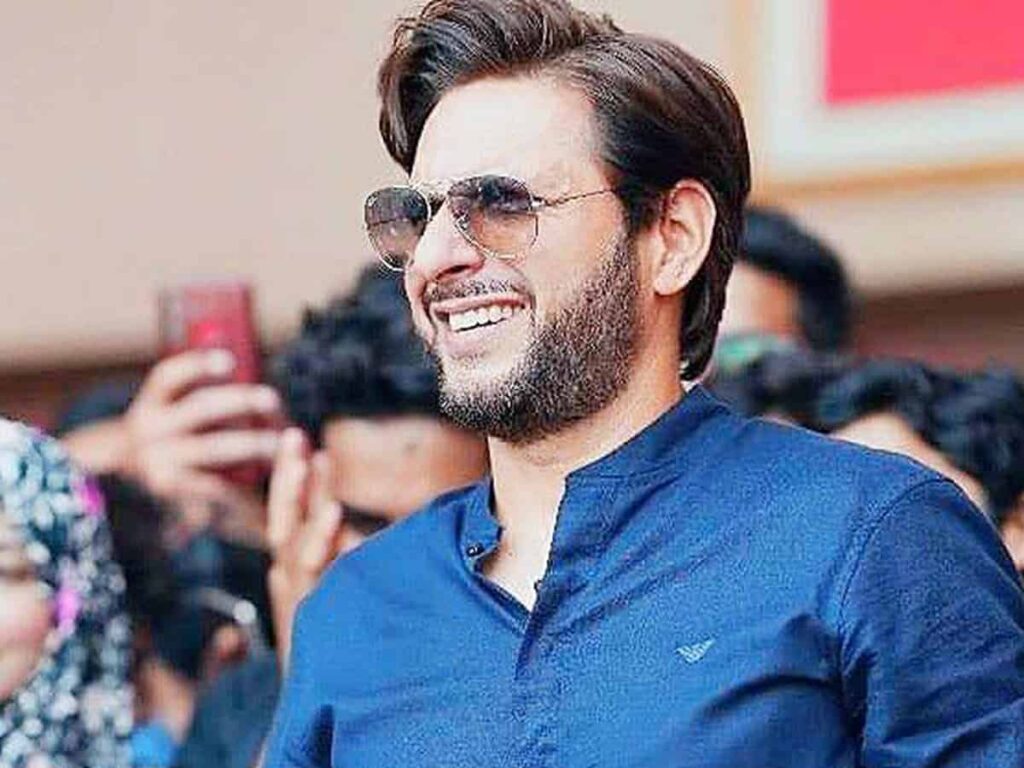 Shahid Afridi Net Worth Salary Endorsements livebeyondsports