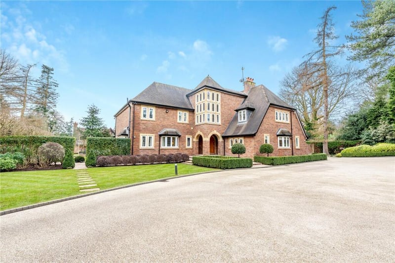 Where does Marcus Rashford Live? | Marcus Rashford House | Photos - livebeyondsports