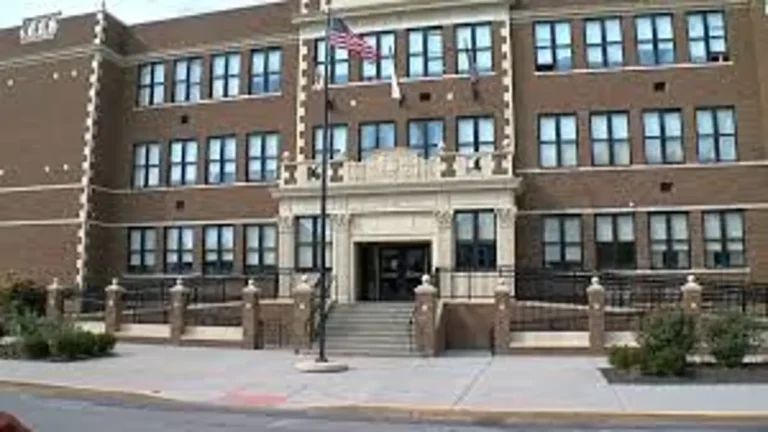 Bellevue School District HAVC Delay